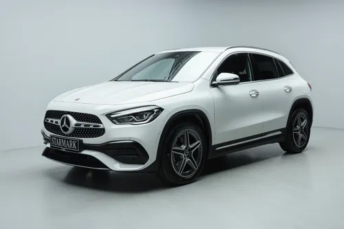 Mercedes GLA200